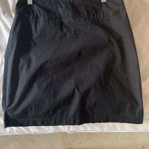 Gap black skirt